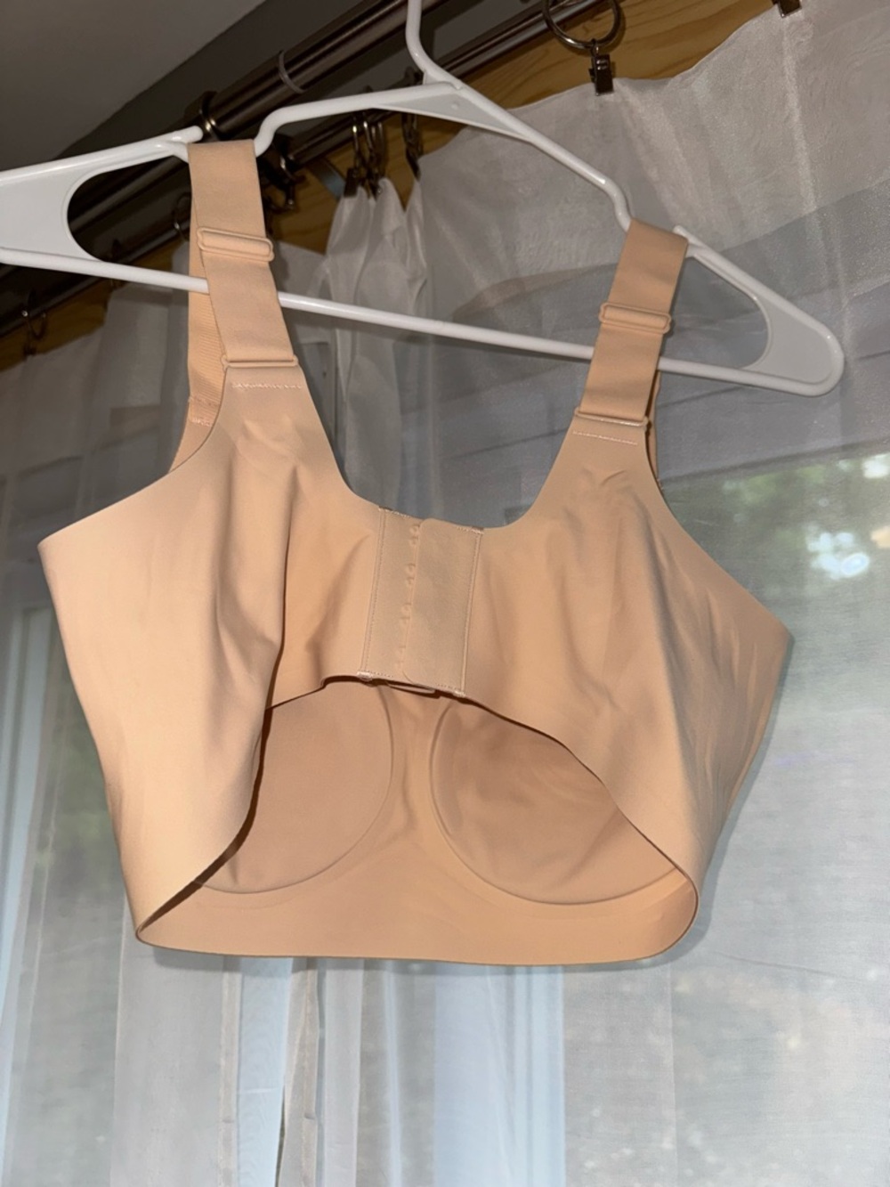 WERENA Seamless Nude Comfort Sports Bra - Women Intimates Medium New - Picture 2 of 2